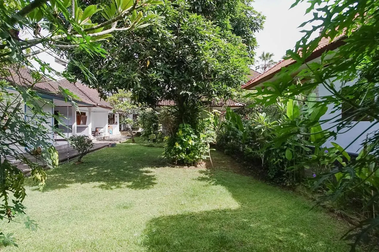 Guest house Indopurejoy House - Komala Indah Cottages Kuta